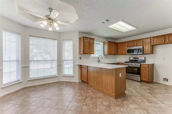 Rowlett, TX 75089,2517 Larkspur Lane