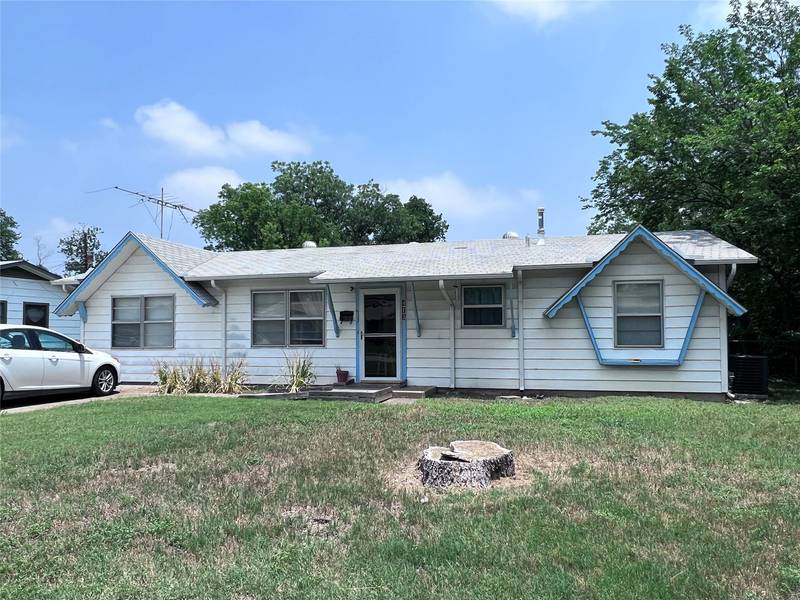 413 Blue Bonnet Street, Saginaw, TX 76179