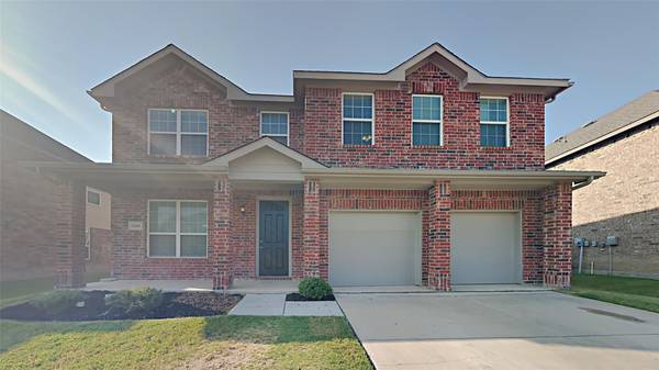 9209 San Tejas Drive, Fort Worth, TX 76177