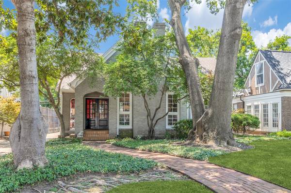 5806 Mercedes Avenue, Dallas, TX 75206