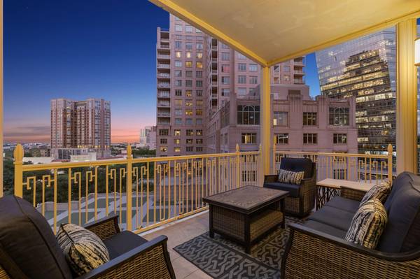 2555 N Pearl Street #703, Dallas, TX 75201