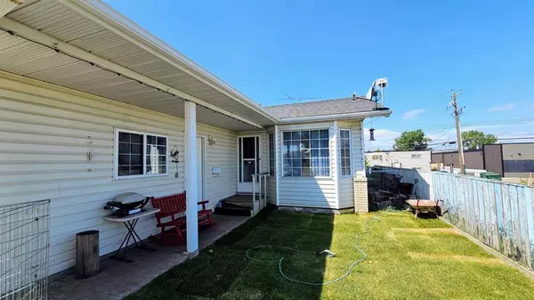 Innisfail, AB T4G 1P2,4907 46 AVE