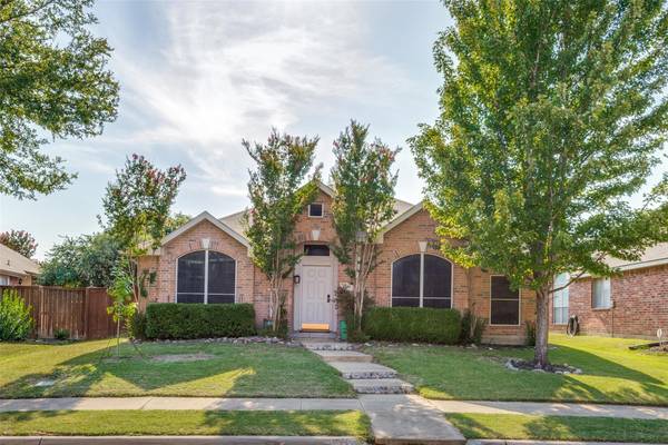 6509 Maple Drive, The Colony, TX 75056