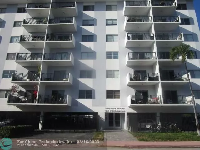 1000 Michigan Ave  #405, Miami Beach, FL 33139