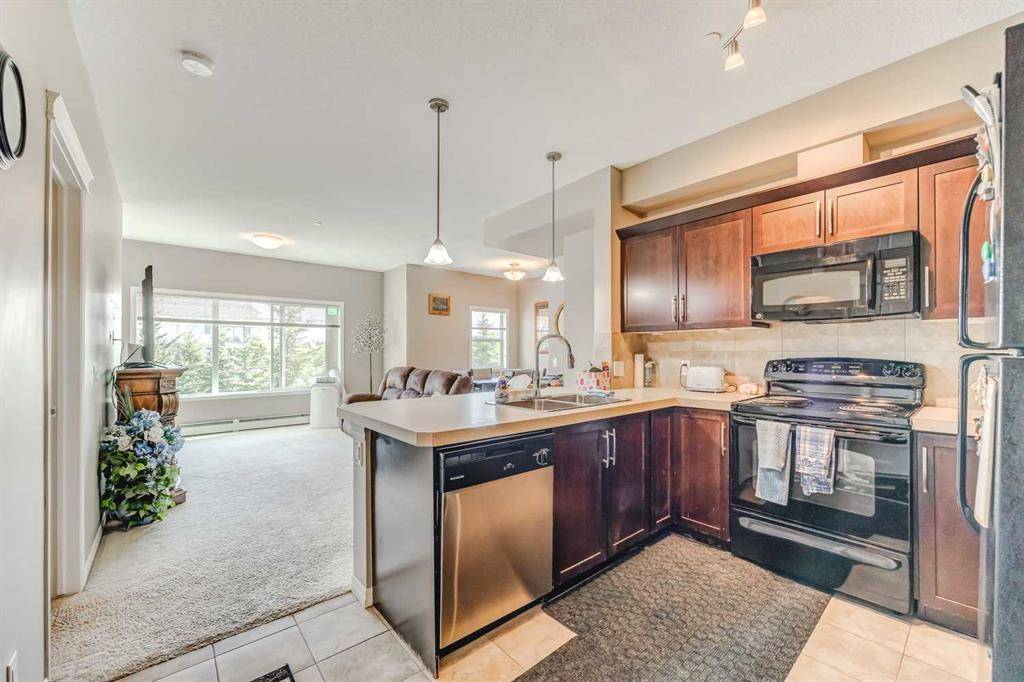 Airdrie, AB T4A 0J3,4 Kingsland Close SE #3204