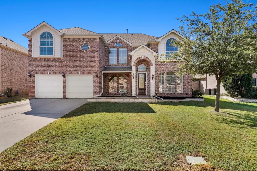 912 Greenfield Court, Kennedale, TX 76060