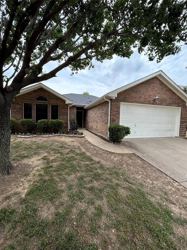 217 Centennial Place, Crowley, TX 76036