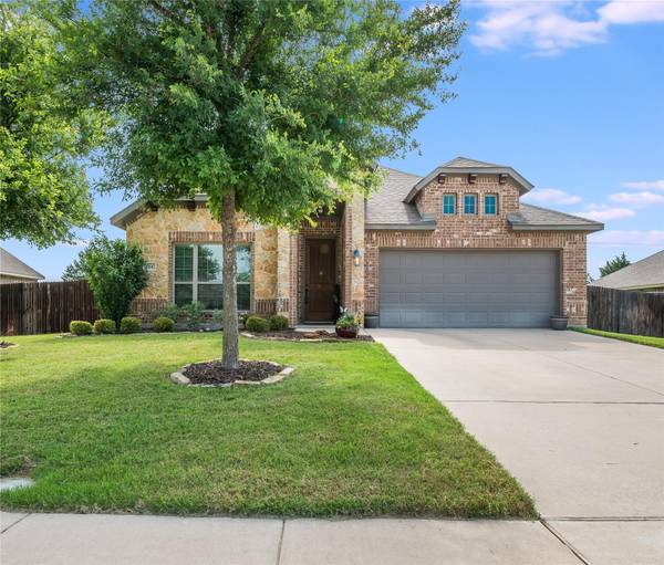 1314 Greenrock Court, Midlothian, TX 76065