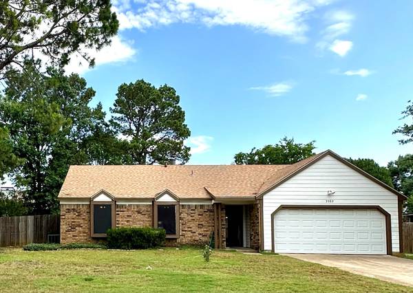 3502 Peakview Drive, Corinth, TX 76210