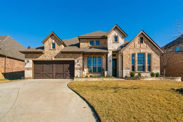 140 Shadow Creek Lane, Hickory Creek, TX 75065