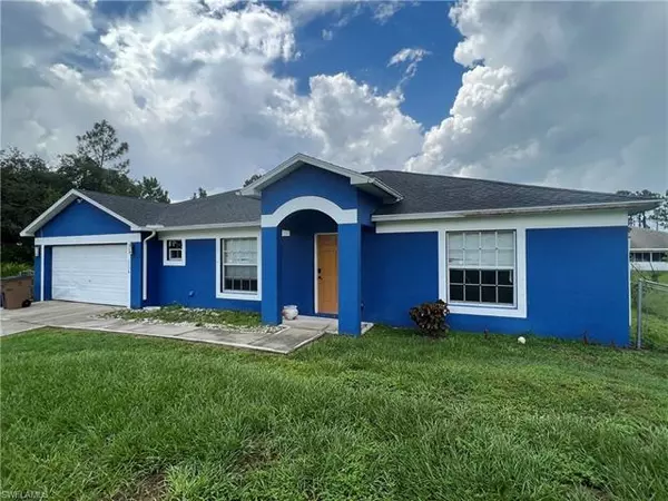 3304 24th ST W, Lehigh Acres, FL 33971