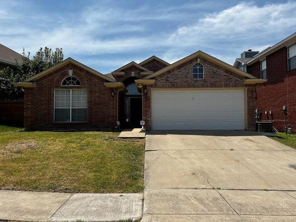 6006 Team Court, Arlington, TX 76018