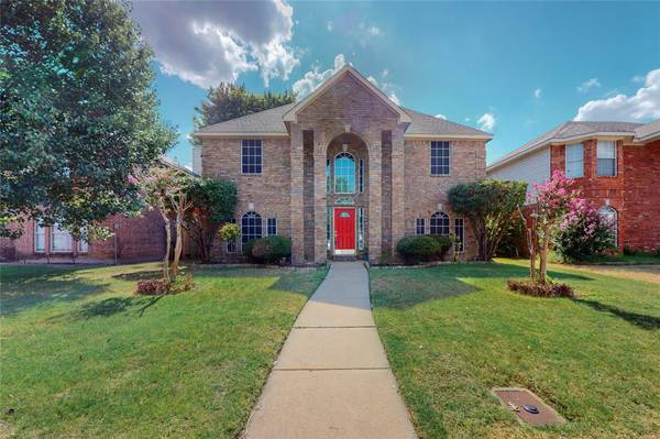 7329 Indiana Avenue, Fort Worth, TX 76137