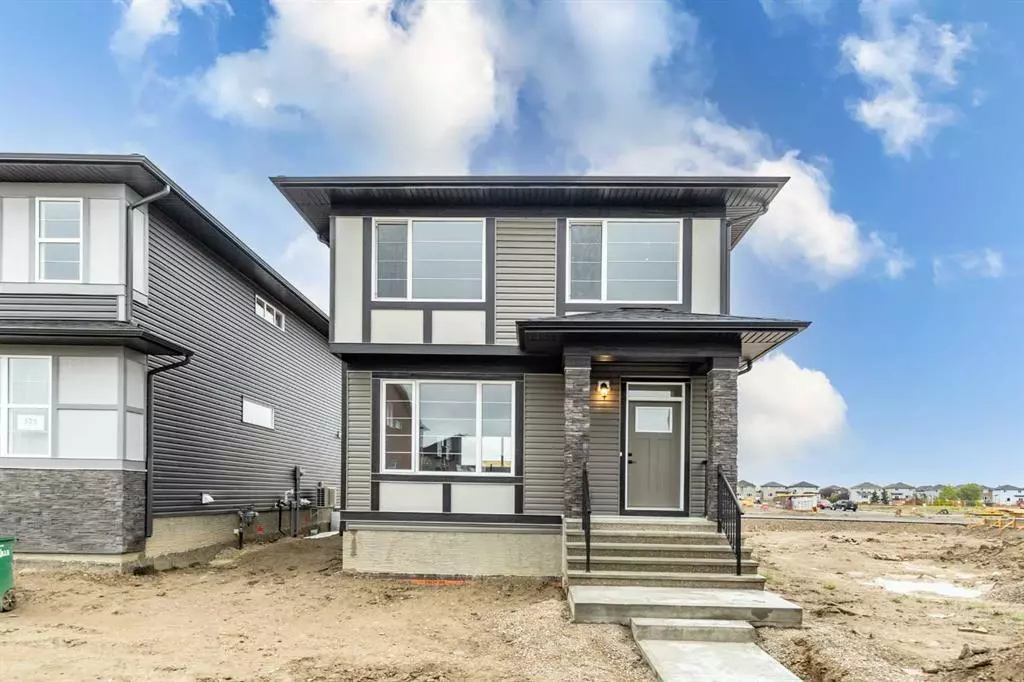 Airdrie, AB T4B 5H1,321 Midgrove Link SW