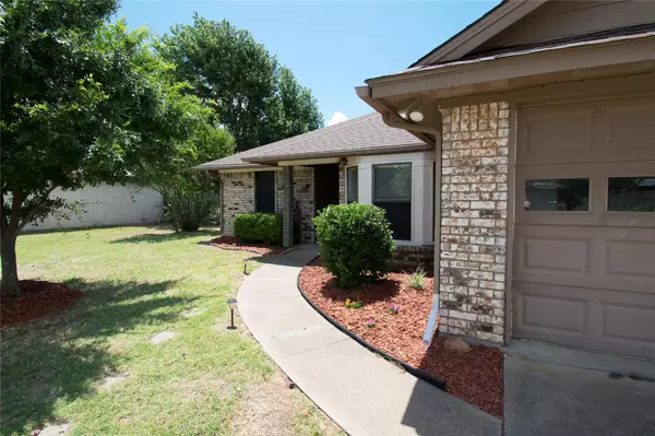 Granbury, TX 76049,3949 Country Meadows Circle