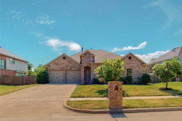 708 Spice Street, Desoto, TX 75115