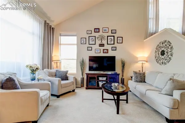 5005 Hawk Meadow DR, Colorado Springs, CO 80916