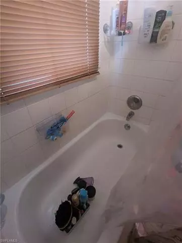 Fort Myers, FL 33901,2146-2148 Willard ST