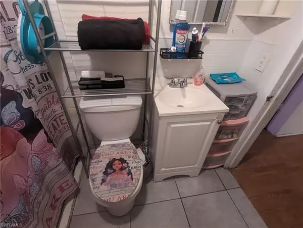 Fort Myers, FL 33901,2146-2148 Willard ST