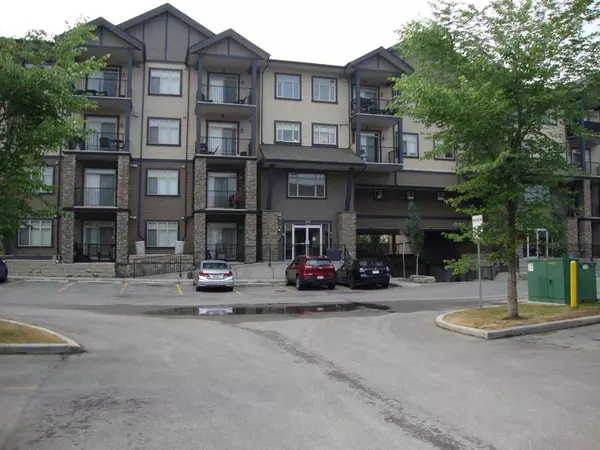 Calgary, AB T2Z 5E2,117 Copperpond Common SE #320