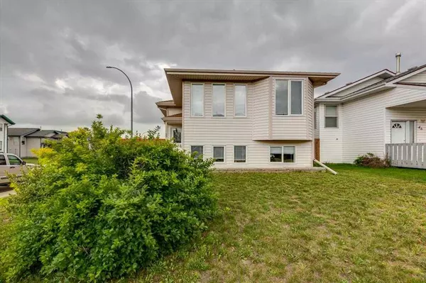 Blackfalds, AB T4M 0J8,50 Westgate CRES