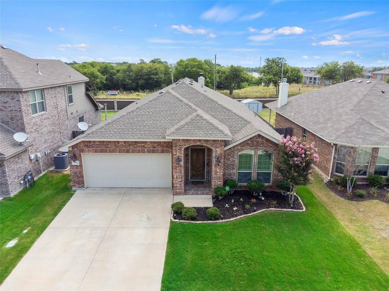 1413 Sun Drive, White Settlement, TX 76108