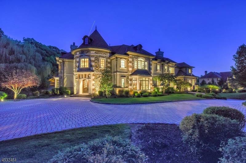 8 BRIARCLIFF RD, Montville Twp., NJ 07045