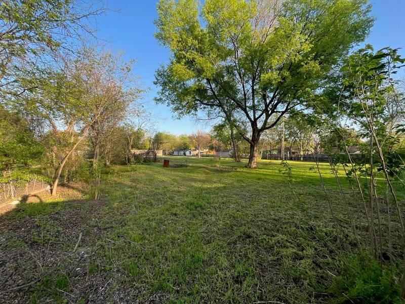 3619 Lawnview Avenue, Dallas, TX 75227