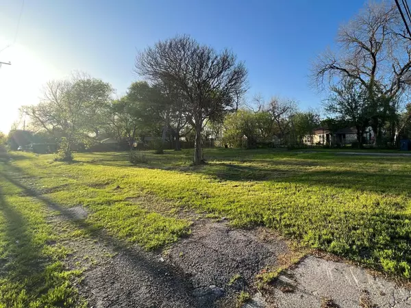 Dallas, TX 75227,3619 Lawnview Avenue