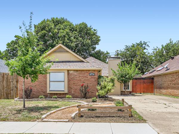 2303 Smoky Hill Road, Carrollton, TX 75006