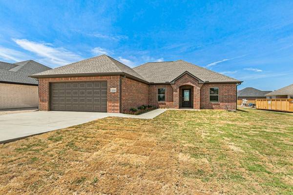 2310 Camryn Street, Mabank, TX 75147