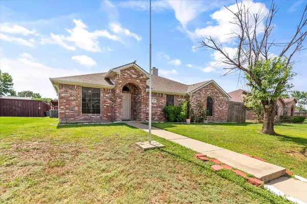 1302 Taos Lane, Wylie, TX 75098