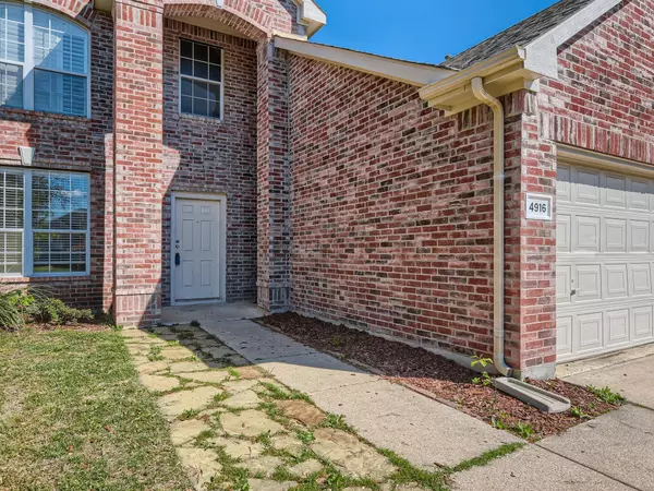 Fort Worth, TX 76133,4916 Palm Ridge Drive