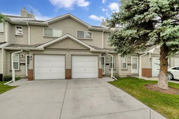 Calgary, AB T2Y 3E6,454 Millrise DR SW