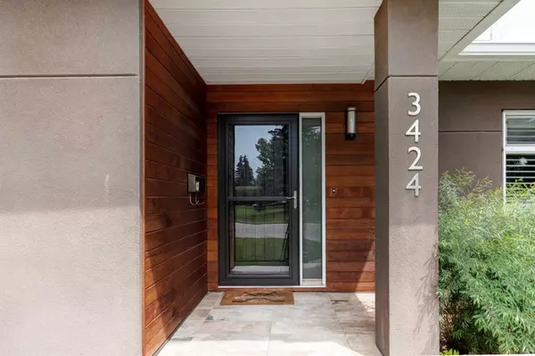 Calgary, AB T2L1N7,3424 Bulyea CRES NW