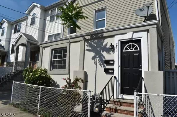 241 Bond St, Elizabeth City, NJ 07206