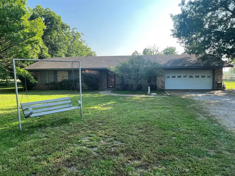 413 County Road 3040, Corsicana, TX 75109