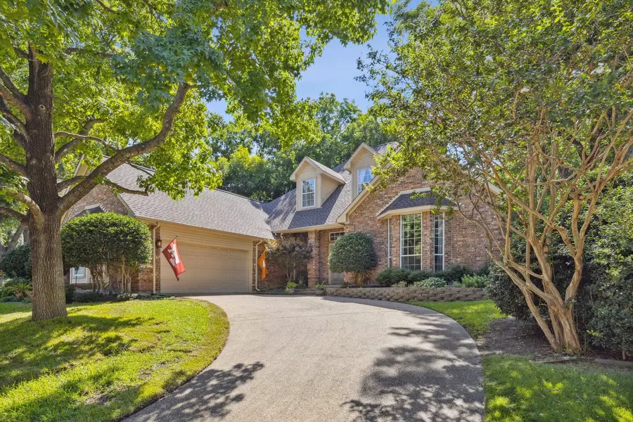 1006 Hills Creek Drive, Mckinney, TX 75072