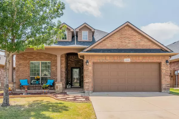 2248 Laurel Forest Drive, Fort Worth, TX 76177