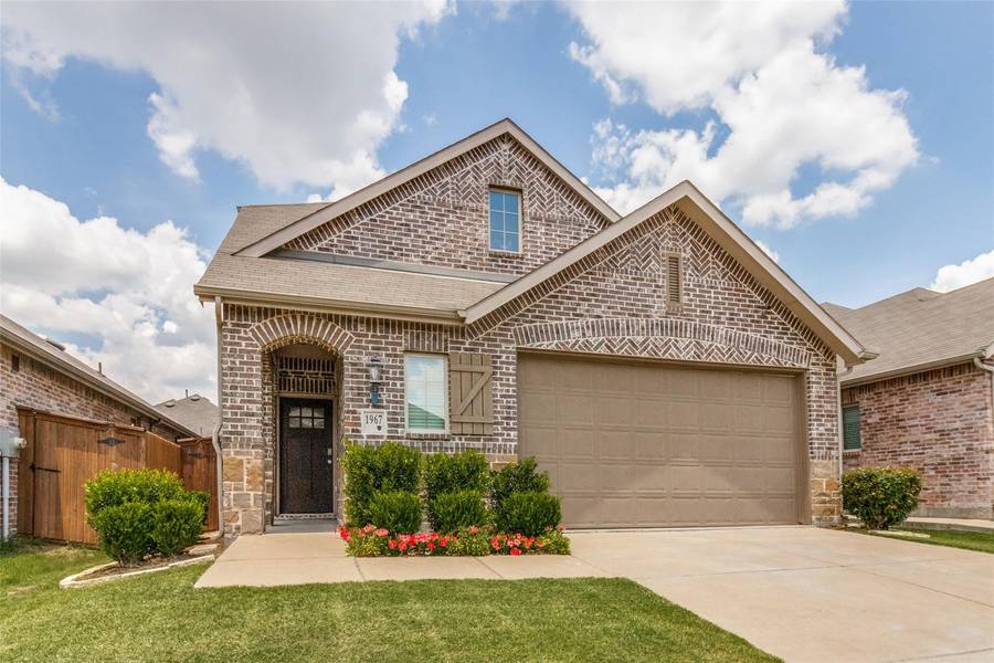 1967 Sunnybrook Drive, Heartland, TX 75126