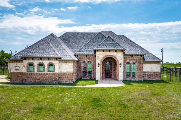 11022 Whispering Lane,  Talty,  TX 75126