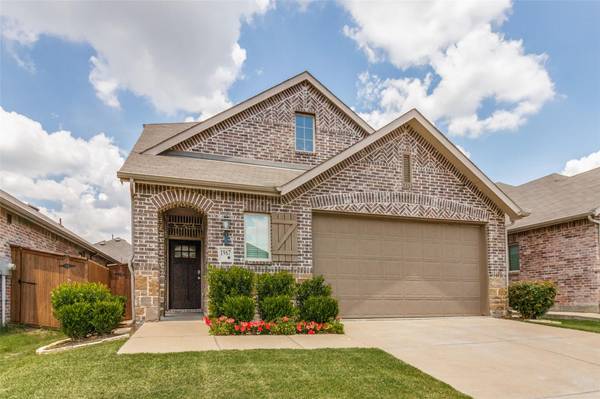 1967 Sunnybrook Drive, Heartland, TX 75126