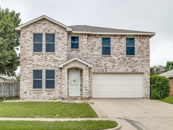 800 Hontley Drive, Arlington, TX 76001