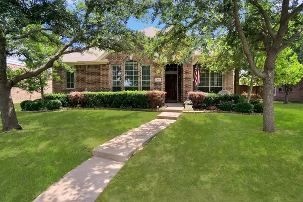 707 Vallejo Drive, Rockwall, TX 75087