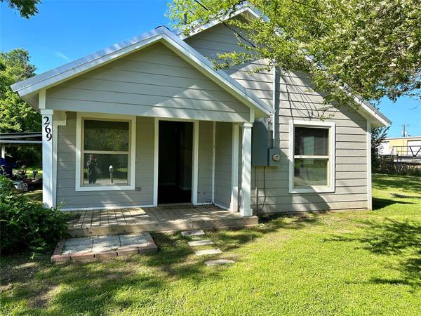 269 Orchard Street, Alba, TX 75410