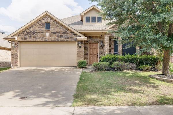 4502 Ridgeway Drive, Mansfield, TX 76063