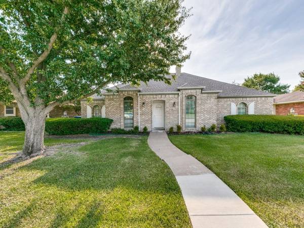 2502 Country Club Parkway, Garland, TX 75041