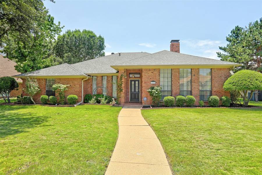 2558 Primrose Drive, Richardson, TX 75082