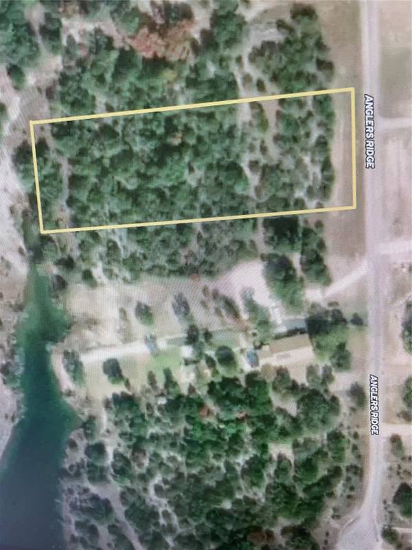 427 Anglers Ridge, Bluff Dale, TX 76433