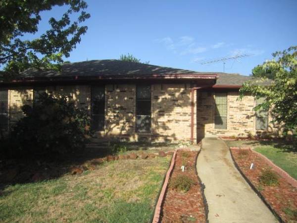 2522 Sam Houston Drive, Garland, TX 75044